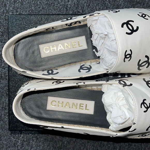 Chanel Espadrilles - Picture 9 of 11